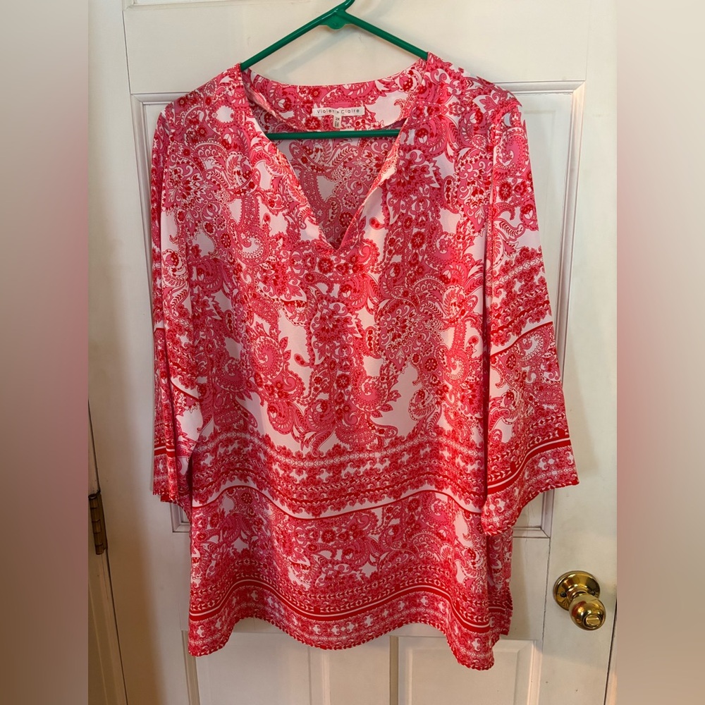 Violet & Claire Red and White Paisley Tunic- size 2X, worn once